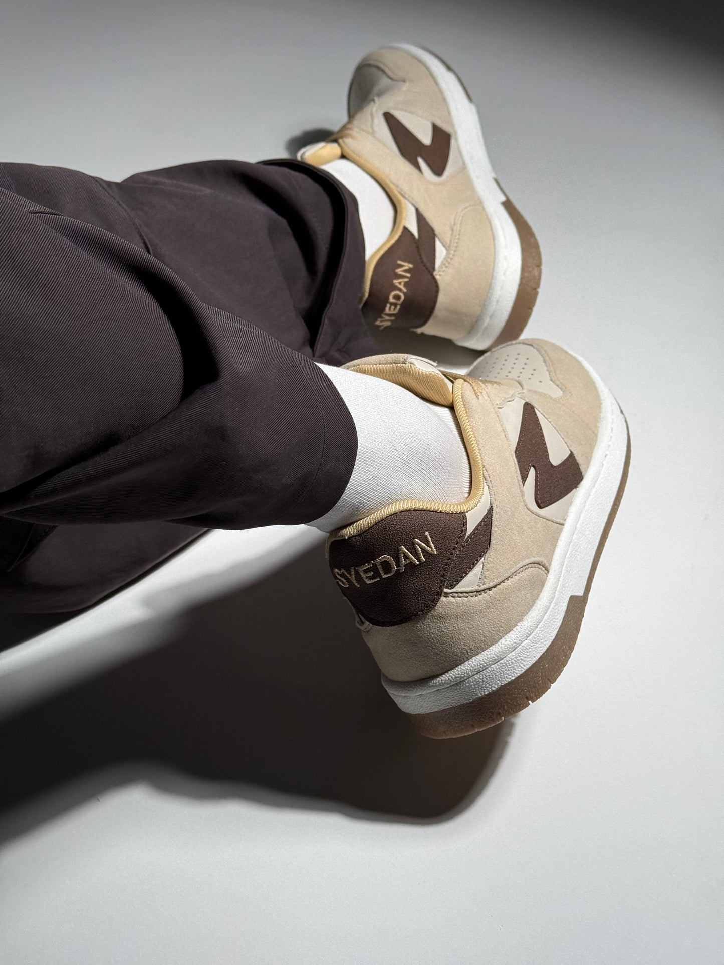 AURA BEIGE