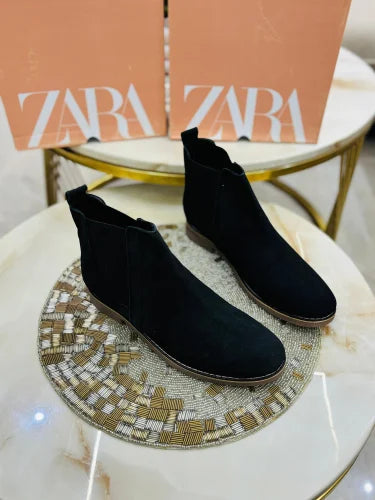ZARA SUEDE CHELESA BOOTS